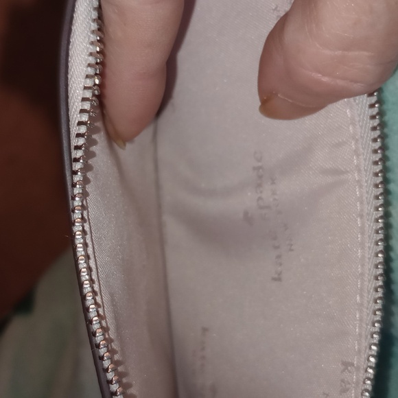 Kate Spade Lucy  small metallic wristlet nwt 31/2 x6 retails for 99$ - Picture 4 of 8